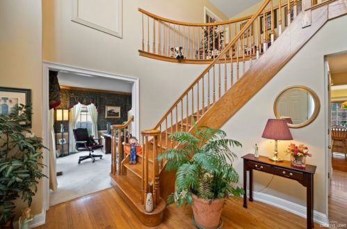 134 Cinderford Dr, Oswego, IL 60543-8720