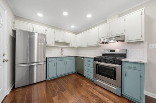 1454 Helen Ln, Atlanta, GA 30331-6810