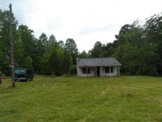 2433 Shoal Creek Rd, Dawsonville, GA 30534-3373