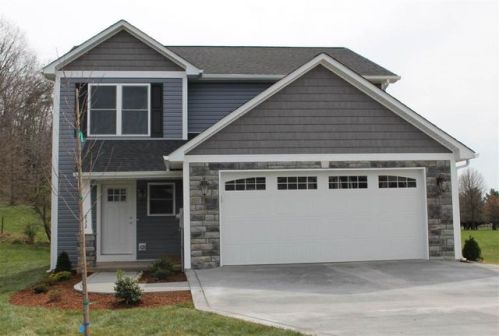 246 Dylan Cir, Bridgewater, VA 22812-1348