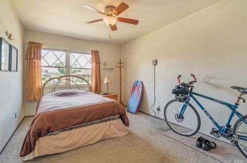 4166 Beechwood Pl, Riverside CA  92506-1151 exterior