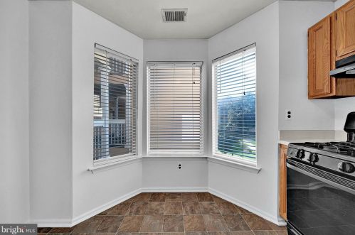 383 Silvia St, Trenton NJ 08628-3238 exterior