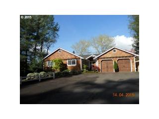 14335 Wagner Ln, Portland, OR 97267-1027