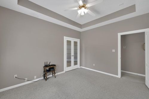 16 Westchester Dr, Conroe TX  77304-1144 exterior
