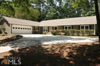2871 Canton Hills Dr, Marietta, GA 30062-6743