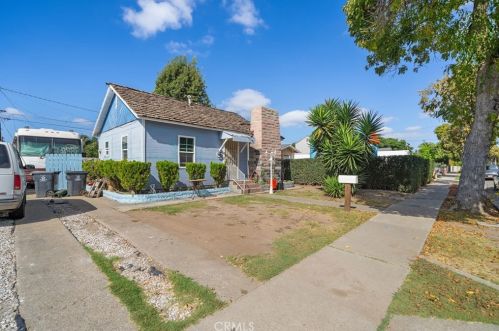 1918 Halladay St, Santa Ana, CA 92707-2314