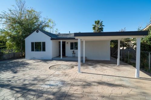 3635 Wallace St, Riverside CA  92509-4639 exterior