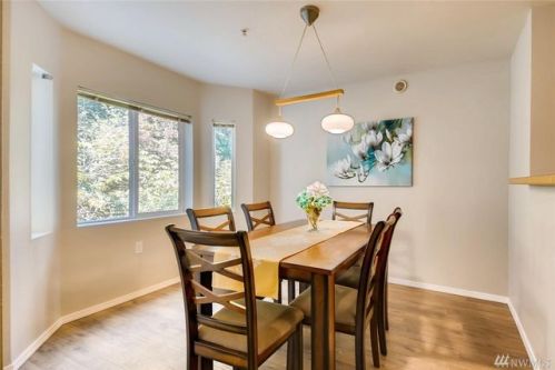 805 Harrington Pl, Seattle, WA 98058-4427