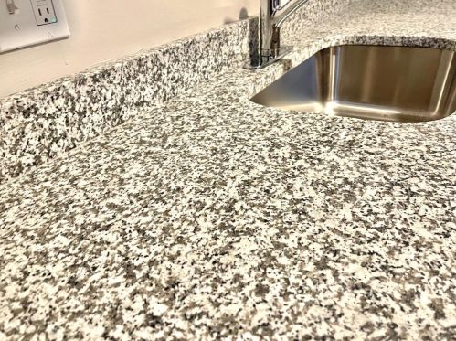 2970 Aquadale Ln, Cincinnati OH  45211-8002 exterior