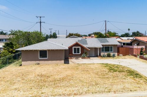 406 Carter St, Rialto, CA 92376-7112