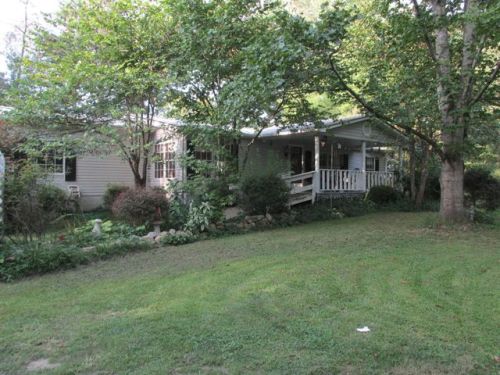 1099 Pine Ridge Ln, Clarkrange, TN 38553-5176