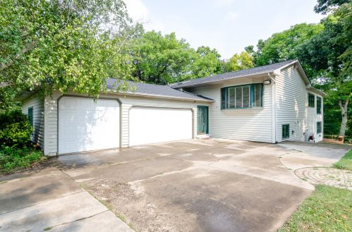 213 Oak Cv, Somonauk, IL 60552-9621