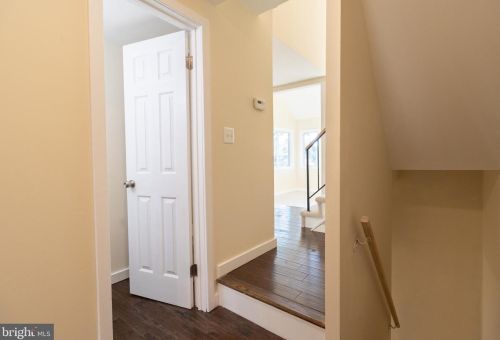 13378 Hungerford Pl, Herndon VA  20170-4365 exterior