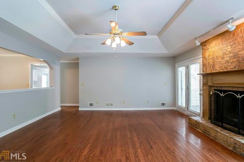 226 David Larsen Dr, Stockbridge GA  30281-1862 exterior