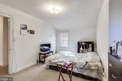 8120 Roanoke Ave, Silver Spring MD 20912-6278 exterior