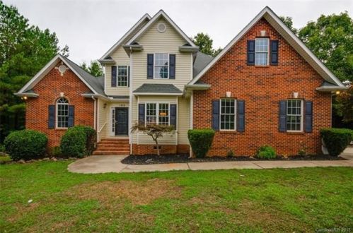 1832 Lantern Rd, York, SC 29745-7694