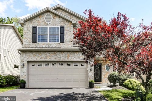 148 Holly Hills Dr, Harrisburg, PA 17110-9586