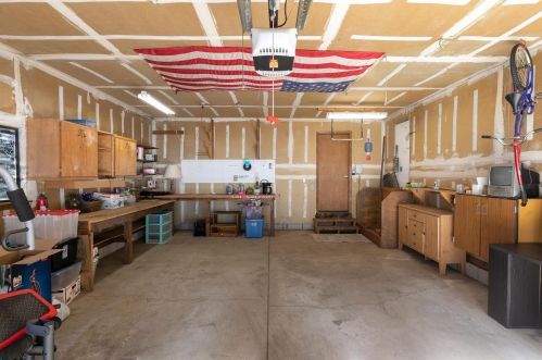 10556 Jeffrey Way, Truckee CA  96161-2518 exterior