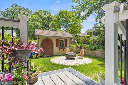 1614 Tilton Dr, Silver Spring MD 20902-4010 exterior