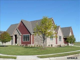 5816 159th St, Omaha, NE 68116-2806