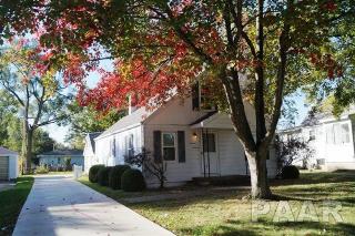 1914 Richwoods Blvd, Peoria IL  61604-1201 exterior