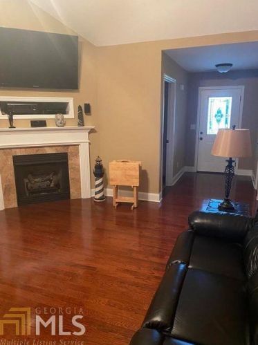 179 Willowbrook Dr, Ringgold, GA 30736-2896