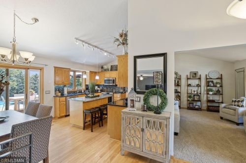 6512 137th St, Saint Paul MN  55124-4625 exterior