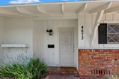 4673 Luther St, Riverside, CA 92504-2238