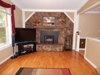 31 Stevens Trl, Hopatcong, NJ 07843-1134