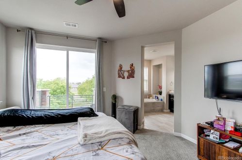 14653 Belleview Dr, Aurora CO 80015-2258 exterior