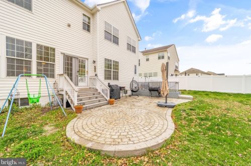 18799 Pier Trail Dr, Triangle VA  22172-2351 exterior