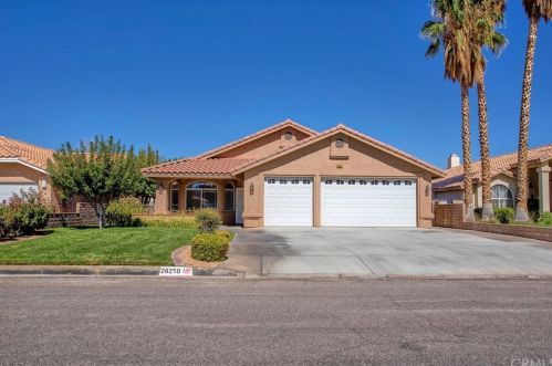 26250 Fleet Ln, Helendale, CA 92342-7774