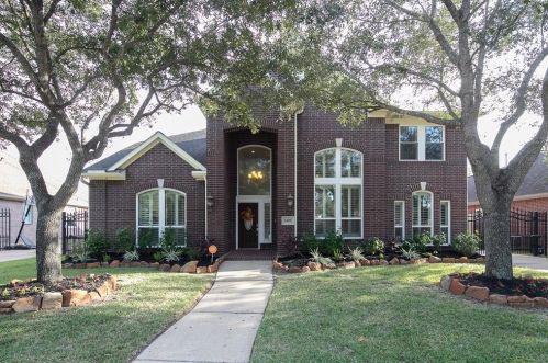 6108 Jordan Dr, Pearland, TX 77584-8024