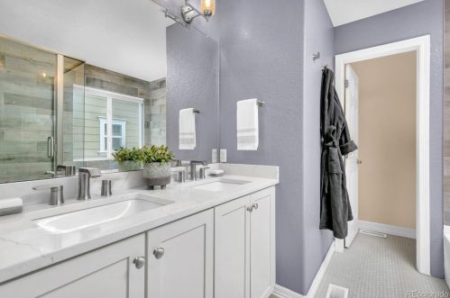 2856 Central Park Blvd, Denver CO  80238-2528 exterior