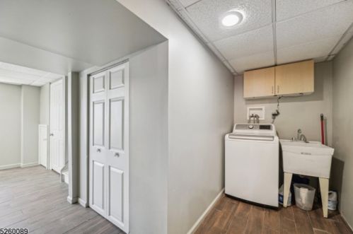 145 Nottingham Sq, Hackettstown NJ  07840-4236 exterior