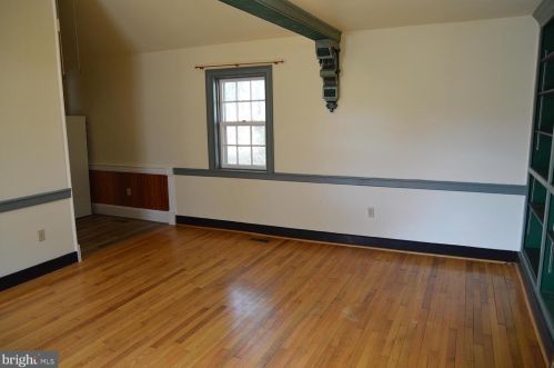 2136 Old National Pike, Middletown MD  21769-9203 exterior