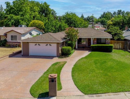6912 Lincoln Oaks Dr, Fair Oaks, CA 95628-3116
