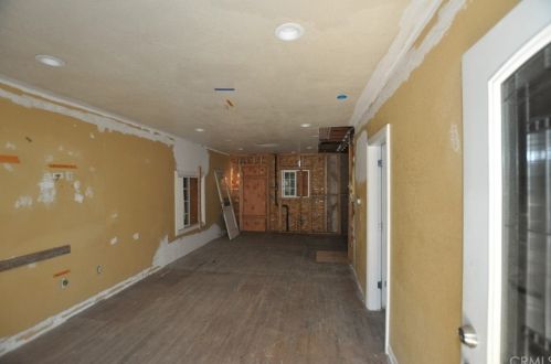 5068 Jurupa Ave, Riverside CA  92504-1712 exterior