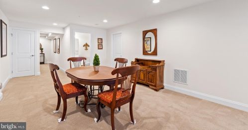 332 Tufton Cir, Fallston MD 21047-2650 exterior