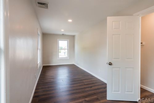 11 Westside Ave, Tinton Falls NJ  07701-1409 exterior