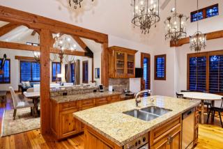 930 Francis St, Aspen CO  81611-3104 exterior