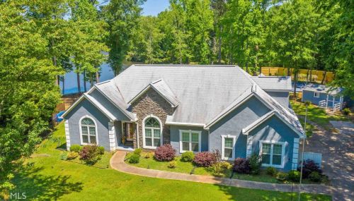 160 Princess Cir, Newnan, GA 30265-2263