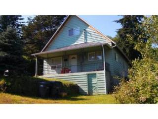 700 Elma Ave, Preachers Slough, WA 98563-3918