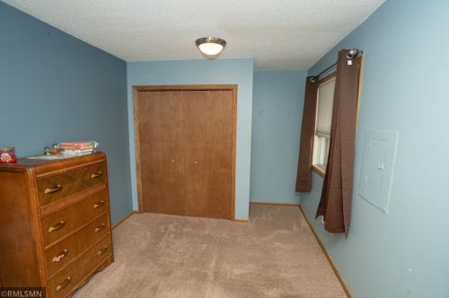 15863 Gooseberry Way, Saint Paul MN  55124-5141 exterior