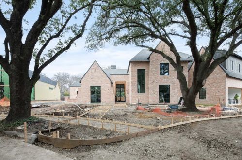 7203 Brennans Dr, Dallas, TX 75214-2803