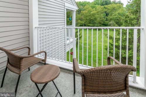 1005 Eagles Chase Dr, Trenton NJ  08648-2539 exterior