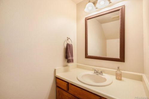 1774 Quintero Way, Aurora CO 80015-2520 exterior