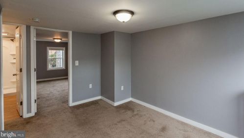 121 Vine St, Lancaster PA  17602-3517 exterior