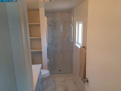 1772 Elmhurst Ln, Concord CA  94521-2017 exterior