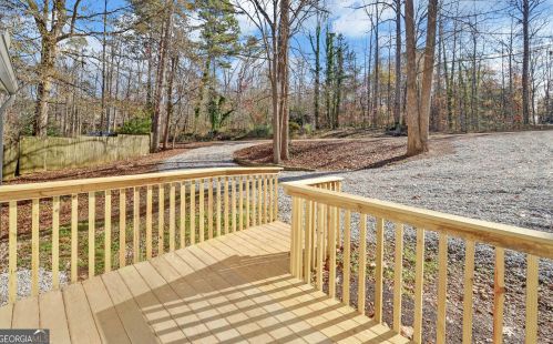 41 Lakeview Trl, Martin, GA 30557-5023